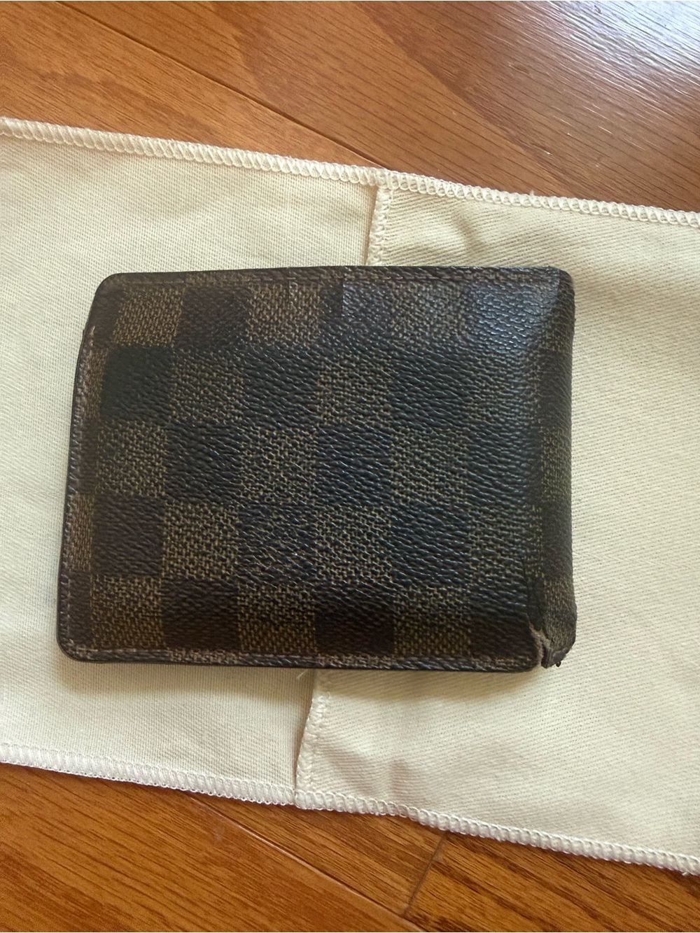Louis Vuitton men wallet - Picture 7 of 7